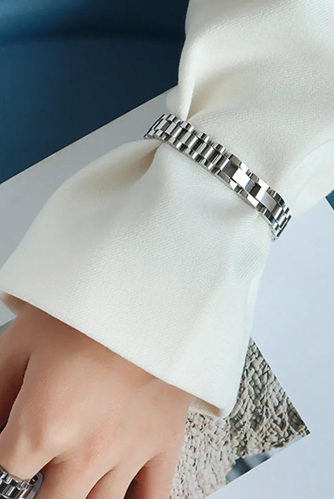 04e74bf4-eb20-4282-8488-76b445da573c-Max