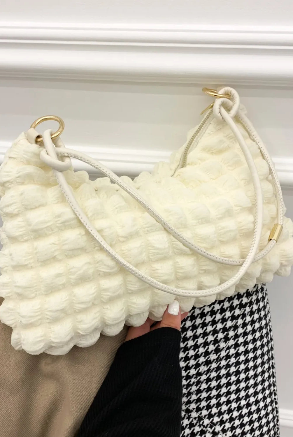 5dfb103d-6db3-45a2-9ef7-74b7bb89db0d-Max-Origin