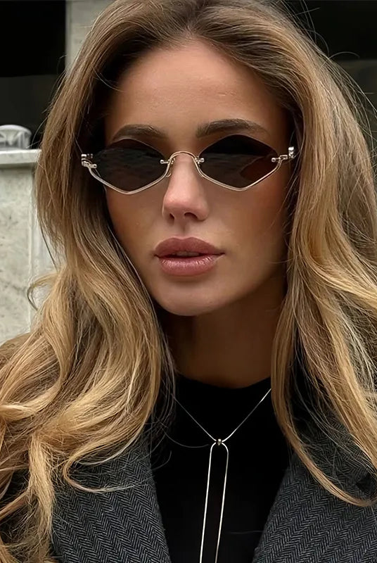 a0bf547c-65f7-45f9-8c83-6b59366eaac3-Max-Origin